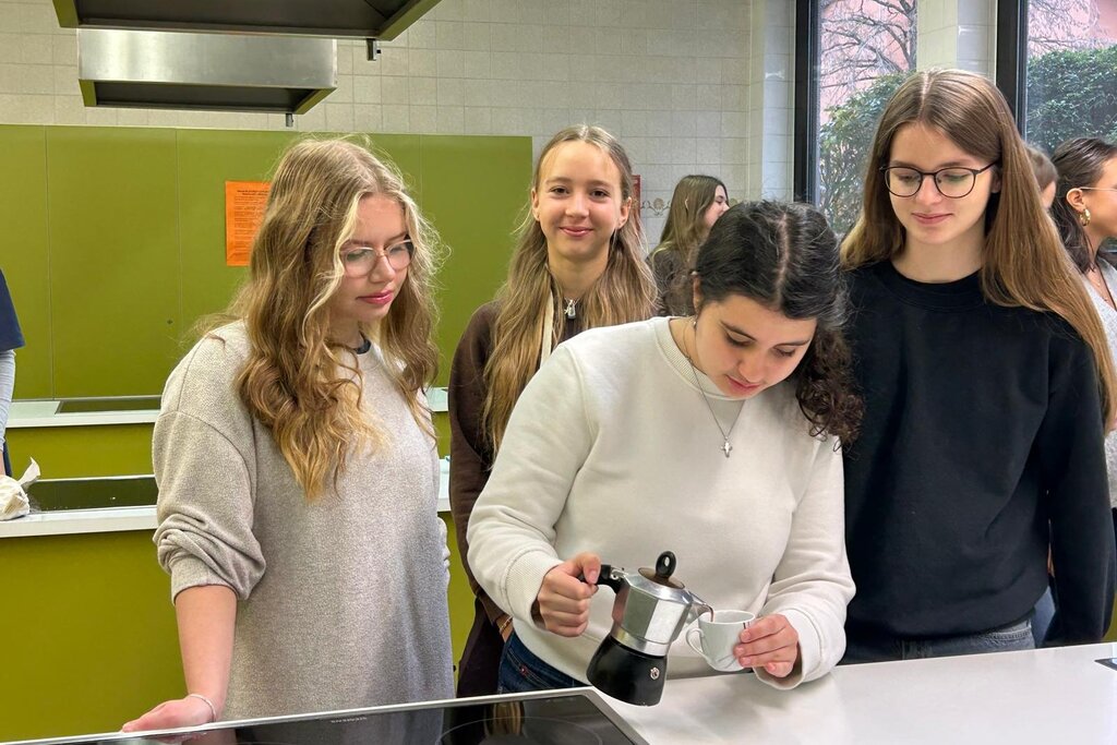 Andiamo al bar - o no: in cucina!